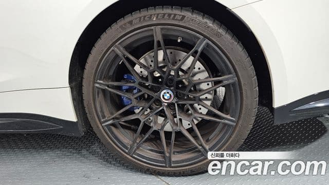 BMW M4 2024 — Photo 8/30