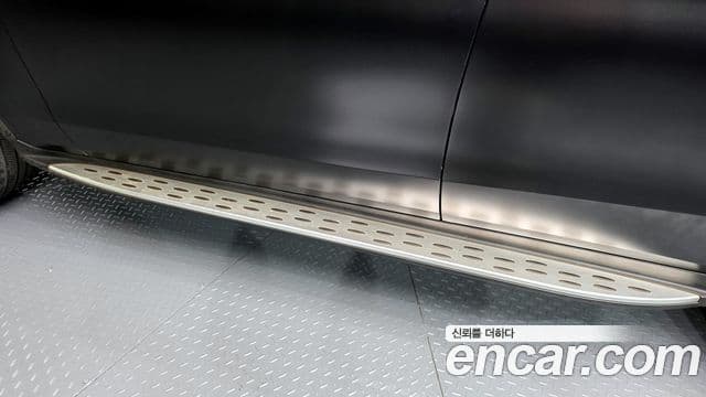 Mercedes-Benz GLC-Class 2022 — Photo 5/37