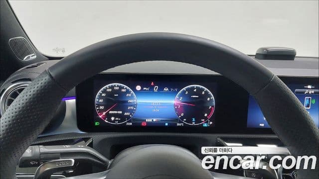 Mercedes-Benz CLA-Class 2025 — ფოტო 6/17