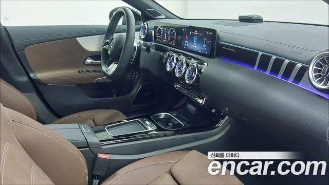 Mercedes-Benz CLA-Class 2025 — фото 7 из 17