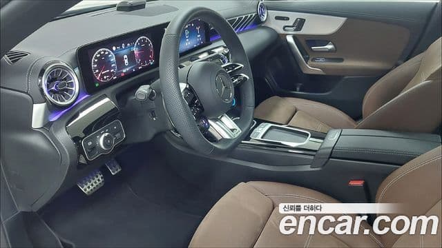 Mercedes-Benz CLA-Class 2025 — ფოტო 14/17