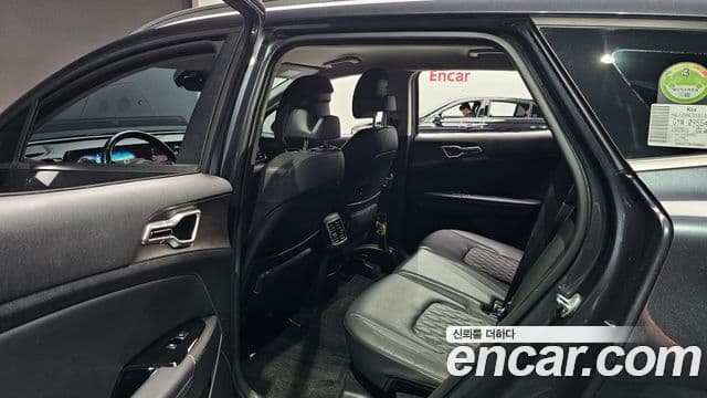 Kia Sportage 2022 — Фото 11/20