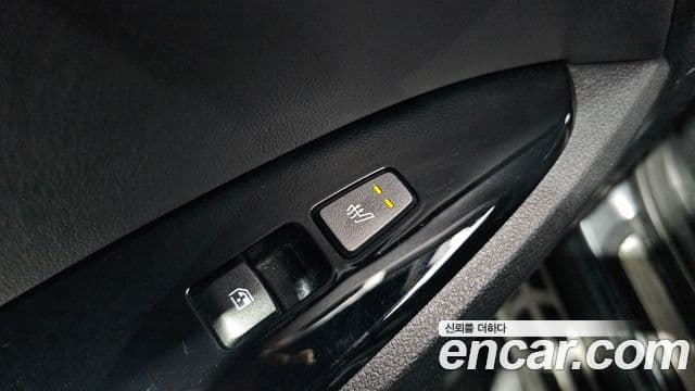 Kia Sportage 2022 — Фото 19/20