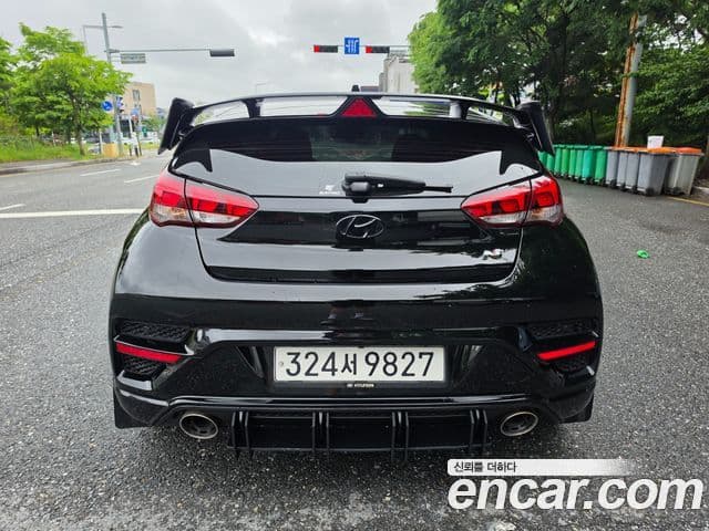 Hyundai Veloster 2020 — Фото 5/18