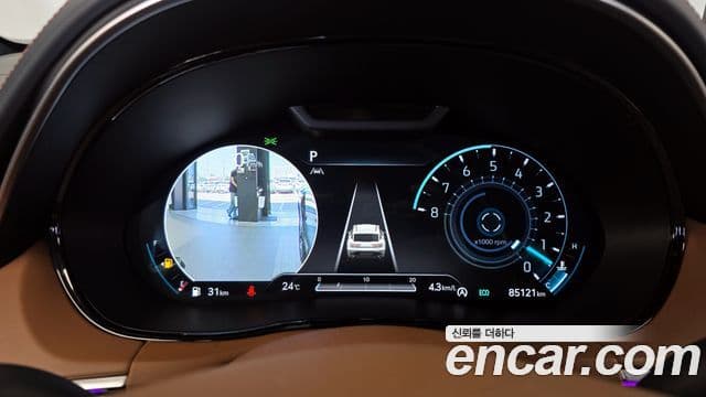 Genesis GV70 2021 — ფოტო 8/20