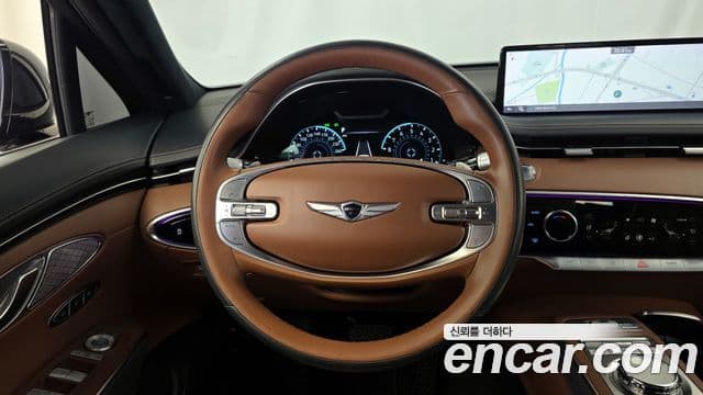 Genesis GV70 2021 — ფოტო 13/20