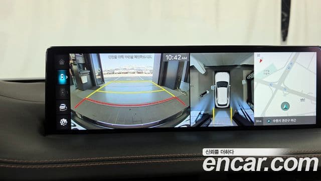 Genesis GV70 2021 — ფოტო 15/20