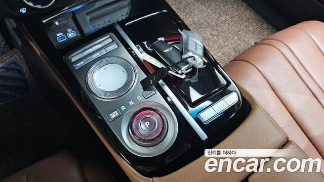 Genesis Electrified G80 2022 — ფოტო 9/20