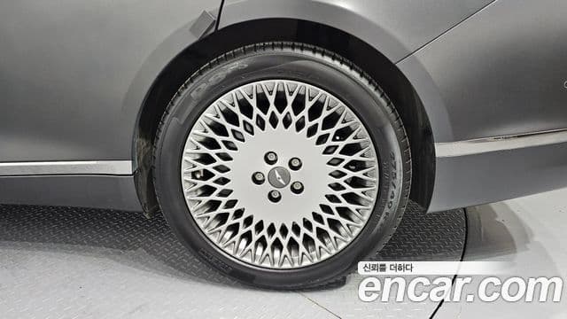 Genesis G80 2022 — Photo 12/30