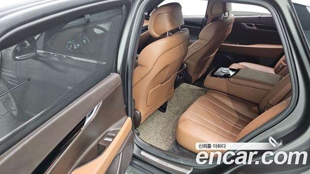 Genesis G80 2022 — Photo 22/30