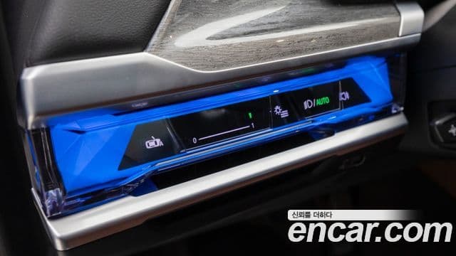 BMW i7 2025 — ფოტო 4/20