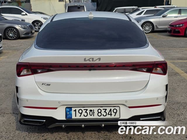 Kia K5 2022 — Şəkil 9/20