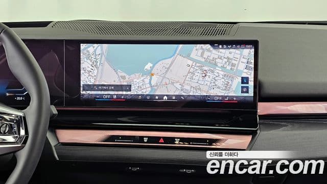 BMW i5 2024 — ფოტო 6/33