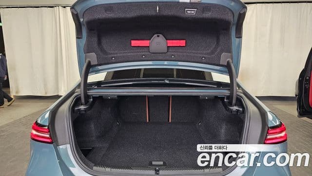BMW i5 2024 — ფოტო 29/33