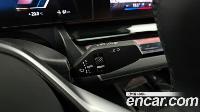 BMW i5 2024 — ფოტო 32/33