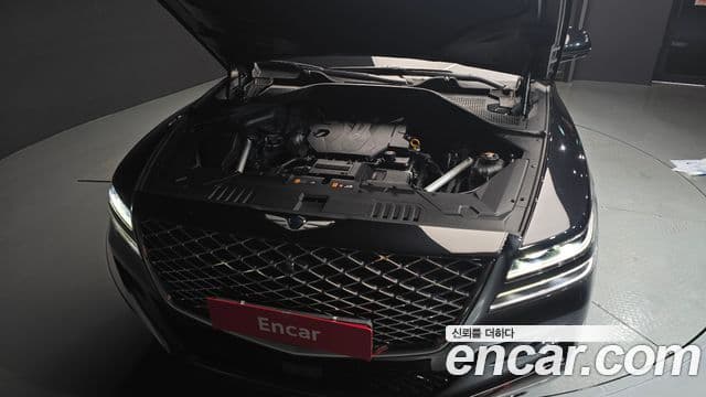 Genesis GV80 2023 — Photo 24/30