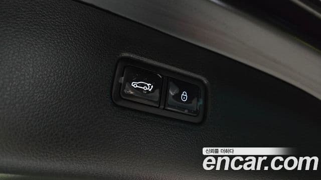 Genesis GV80 2023 — Photo 3/30