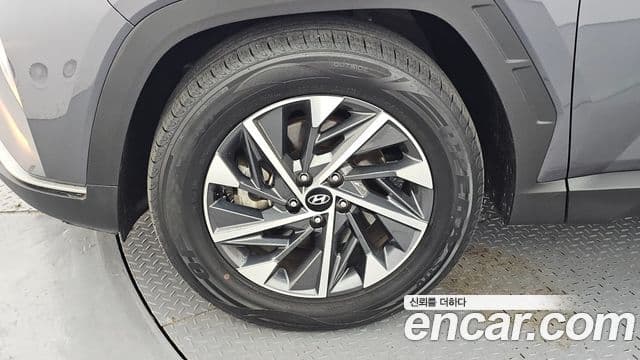 Hyundai The New Tucson 2022 — ფოტო 5/20