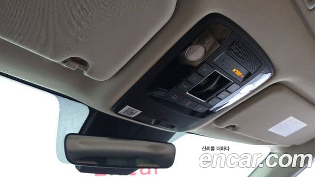 Kia Carnival 2020 — Şəkil 18/20