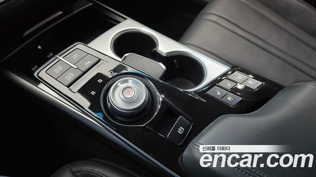 Kia K8 2022 — Şəkil 9/20