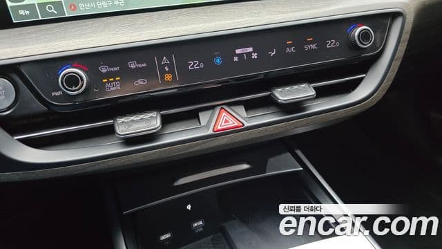 Kia K8 2022 — Şəkil 19/20