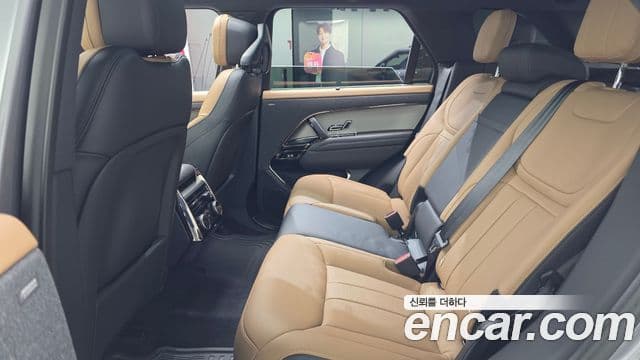 Land Rover Range Rover Sport 2024 — Photo 10/20