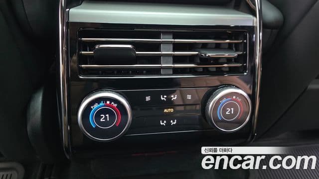 Land Rover Range Rover Sport 2024 — Photo 16/20