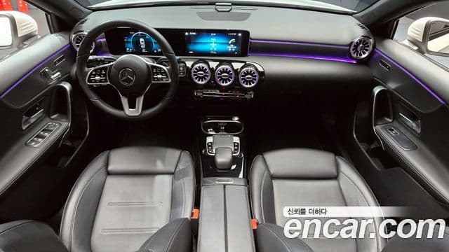Mercedes-Benz A-Class 2020 — ფოტო 7/20
