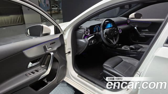 Mercedes-Benz A-Class 2020 — ფოტო 10/20