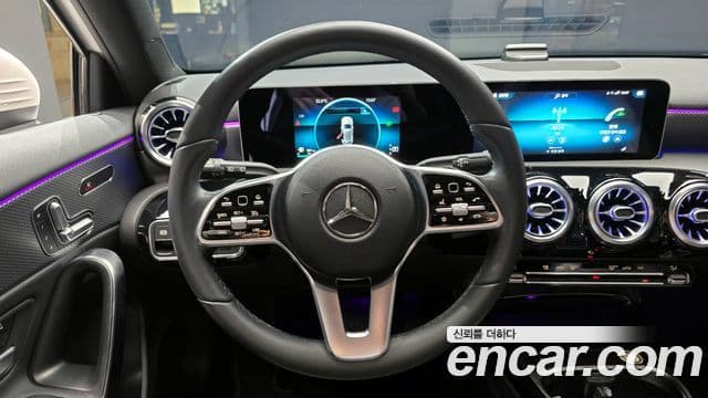 Mercedes-Benz A-Class 2020 — ფოტო 14/20