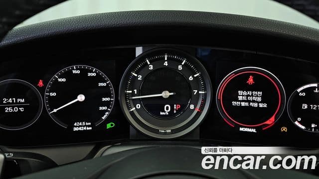 Porsche 911 2022 — Şəkil 8/20