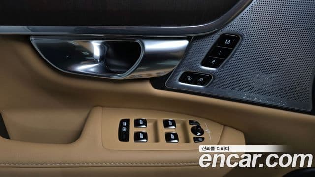 Volvo S90 2021 — ფოტო 13/20