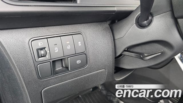 Hyundai Staria 2024 — Şəkil 17/20