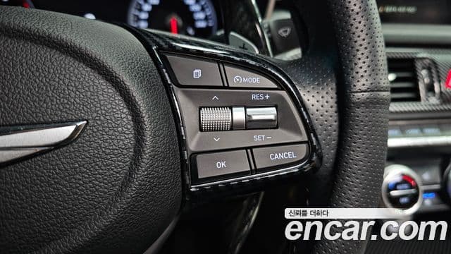 Genesis G70 2019 — фото 14 из 20