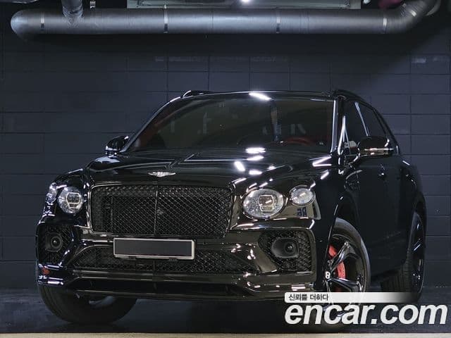 Bentley Bentayga 2022 — ფოტო 1/20