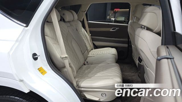 Genesis GV80 2021 — ფოტო 12/20