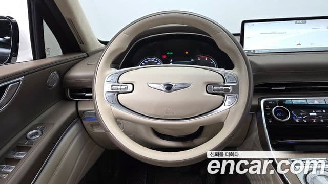 Genesis GV80 2021 — ფოტო 13/20