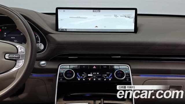 Genesis GV80 2021 — ფოტო 14/20