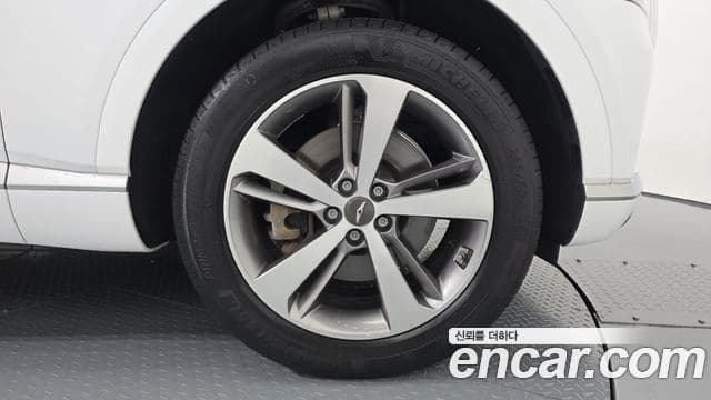 Genesis GV80 2021 — Photo 21/34