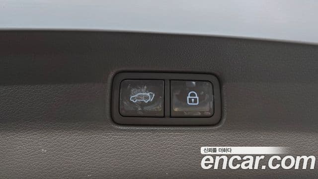 Genesis GV80 2021 — Photo 15/34