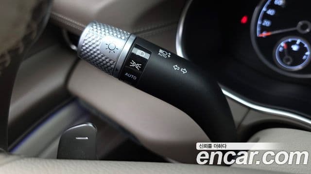 Genesis GV80 2021 — Photo 6/34