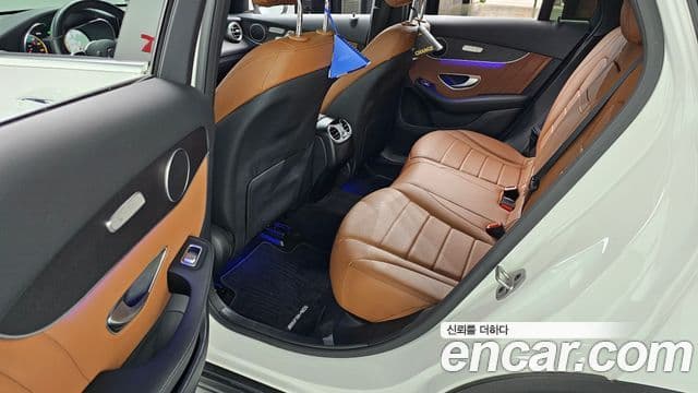 Mercedes-Benz GLC-Class 2021 — ფოტო 12/20