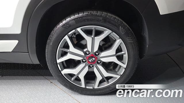 Kia Seltos 2020 — Şəkil 5/20