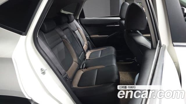 Kia Seltos 2020 — Şəkil 12/20
