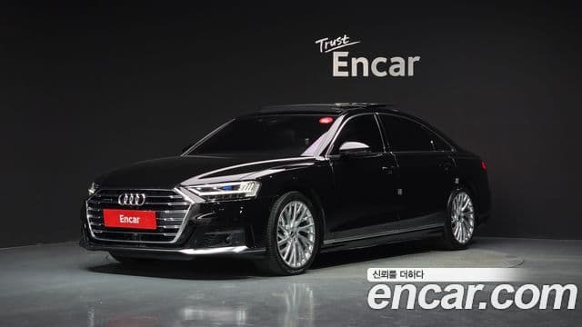 Audi A8 2021 — ფოტო 1/20