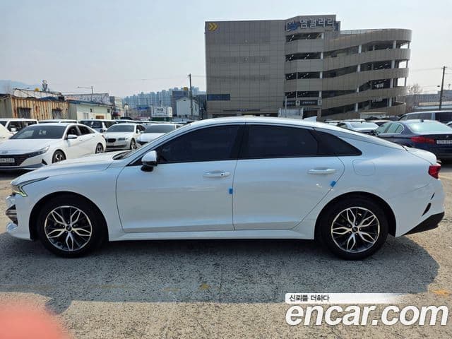 Kia K5 2022 — Şəkil 4/20