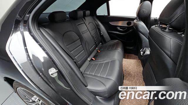 Mercedes-Benz C-Class 2020 — ფოტო 11/20