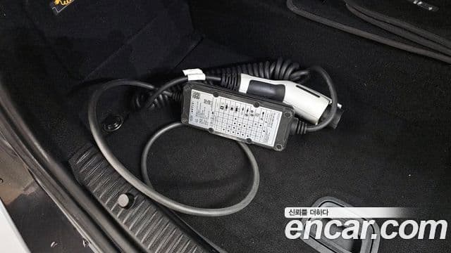Mercedes-Benz C-Class 2020 — Şəkil 18/35