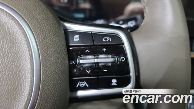 Kia Carnival 2024 — Şəkil 19/20