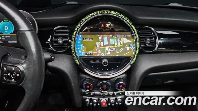 Mini Cooper Convertible 2024 — Şəkil 13/20